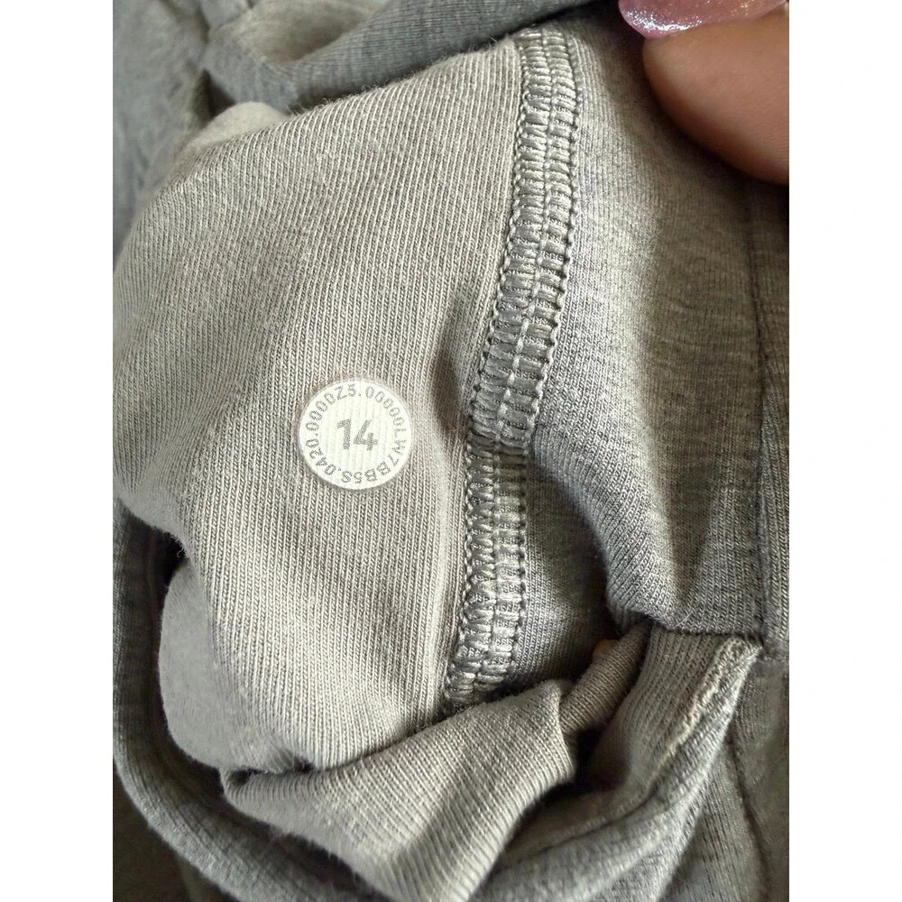 Lululemon Inner Glow 3” Shorts Sz. 14 Heathered Medium Grey
